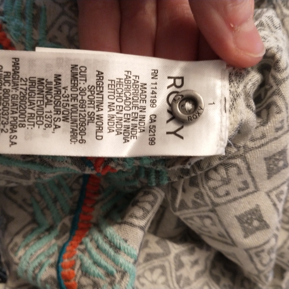 NWT Roxy dress with bell sleeves - Picture 9 of 12